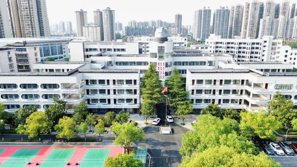 衡阳市衡钢中学2025年高中体艺特长生招生简章